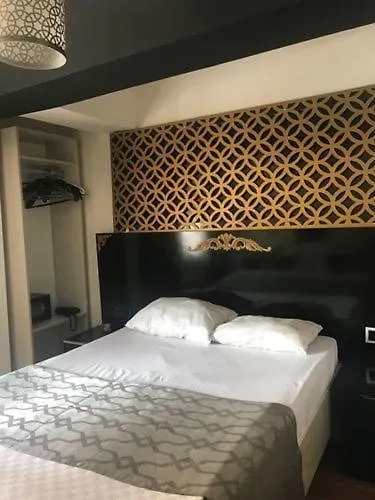 **  Emirid Hotel Istanbul Turkey